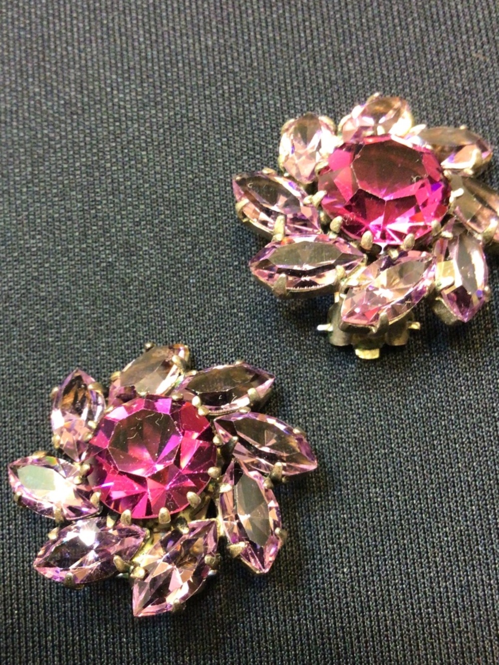 Vintage Signed Austria Pink And Light Pink Crystal Flower Rhinestone Earrings